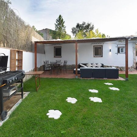 Detached Villa For 6 People In Lloret De Mar With Comunal Outdoor Swimming Pool Puigventos Exterior foto